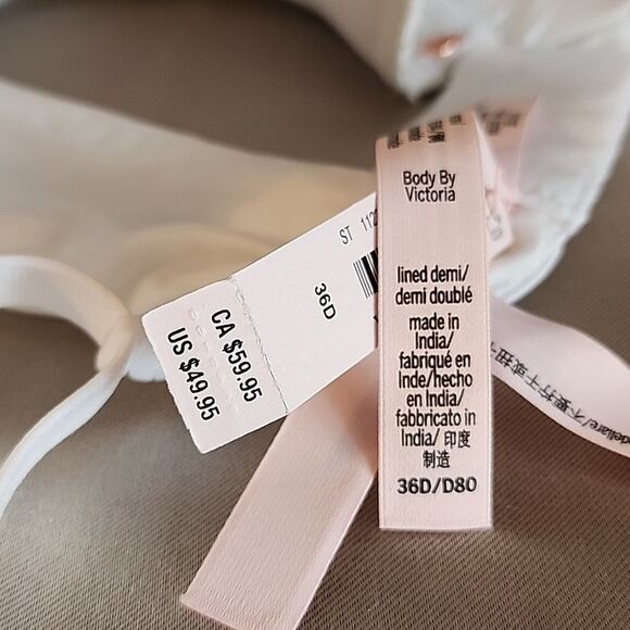 NWT Victoria Secret Body by Victoria Lightly Lined Smooth Demi Bra - Picture 8 of 9